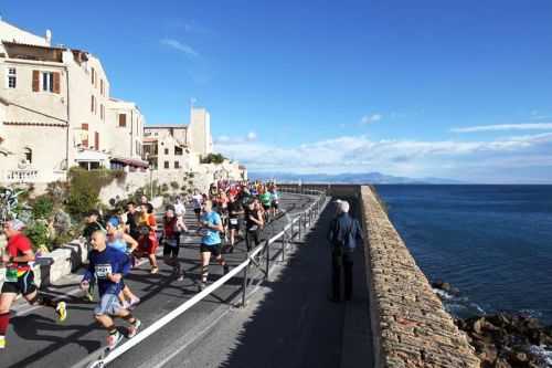 Foto offerta FRENCH RIVIERA MARATHON Nice-Cannes, immagini dell'offerta FRENCH RIVIERA MARATHON Nice-Cannes di Ovunque viaggi.